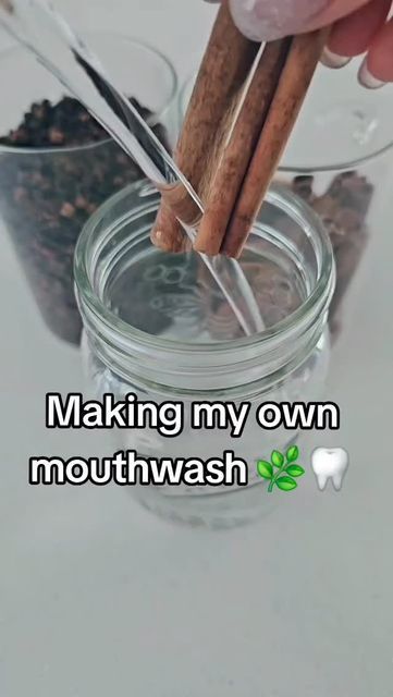 Smoothie Supplements, Dental Mouthguards, Natural Mouthwash, Dental Jokes, Herbal Remedies Recipes, Healthy Living Inspiration, Sick Remedies, Oregano Oil, Ceylon Cinnamon