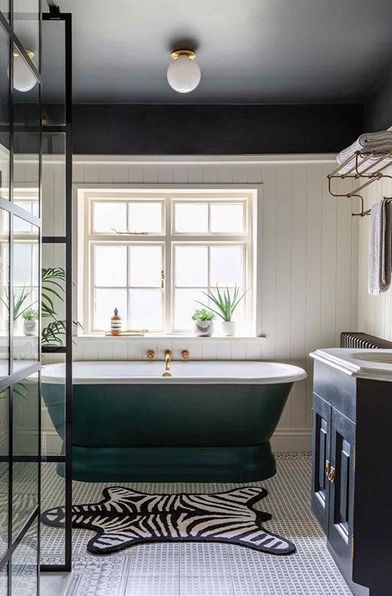 emilie fournet interiors bathroom Dark Ceiling, Mad About The House, Paint Your House, Trending Paint Colors, Victorian Bathroom, Colour Trends, Bathroom Ceiling, Black Ceiling, Paint Colour