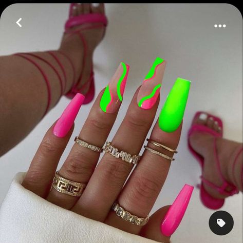 Summer Nails Ideas Acrylic Bright Colors Art Designs, Neon Nails Green And Pink, Neon Nails For Vacation, Neon Color Nails Acrylic, Neon Coffin Nail Ideas, Lime Green Nails With Design, Green And Pink Neon Nails, Bright Colour Nail Designs, Neon Acrylic Nails Designs Bright Colors