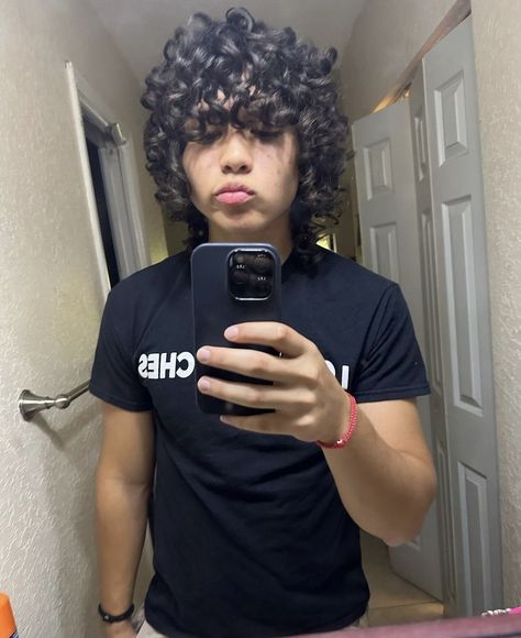 Ethan Garcia Hair, Perm Ideas, Ethan Garcia, Boy Instagram, Hispanic Men, Bg Design, Hair Inspiration Short, Boys With Curly Hair, Haircut Inspiration