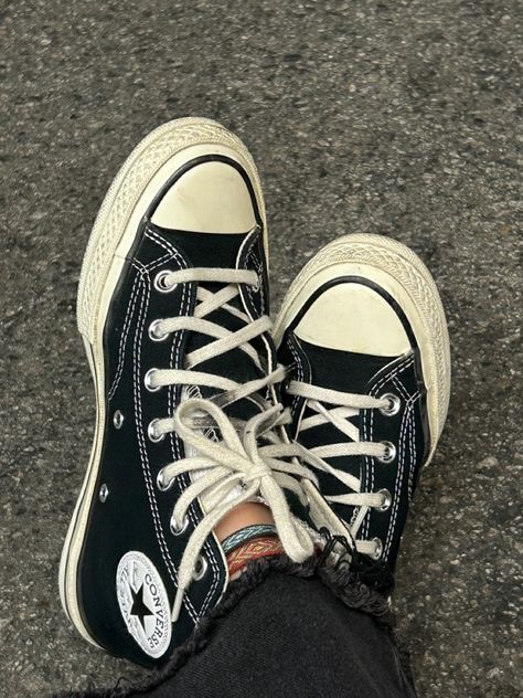 black chuck 70s Chuck 70s Aesthetic, Black Chuck 70, Chunk 70 Converse, Chuck Taylors 70s, Chuck Taylor 70 Black, All Star Aesthetic, Old Black Converse Aesthetic, Converse Platforms, Converse Chuck Taylor 70s Black