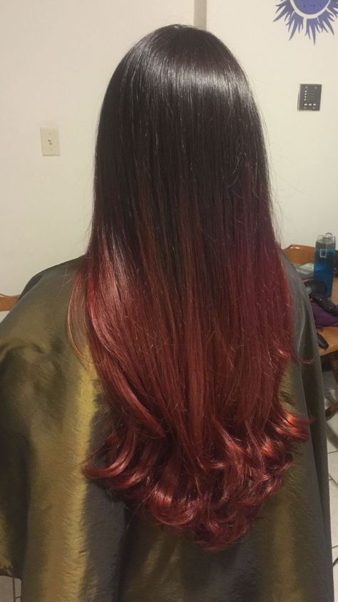 Red Colour Hair Highlights, Dark Cherry Red Hair Highlights, Hair Color Red Ideas, Hair Color On The Ends, Colouring Hair Ideas, Red Hair For Black Hair, Hair Color On Tips Of Hair, Red Hair At The Ends, Brown Into Red Ombre