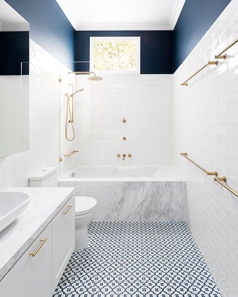 Minimalism | Design | Style on Instagram: “Navy blue and white bathroom” Bathroom Renovation Diy, Bathroom Retreat, Cheap Bathrooms, Diy Bathroom Remodel, Bathroom Light, Blue Bathroom, Bath Room, Bathroom Renos, Guest Bath