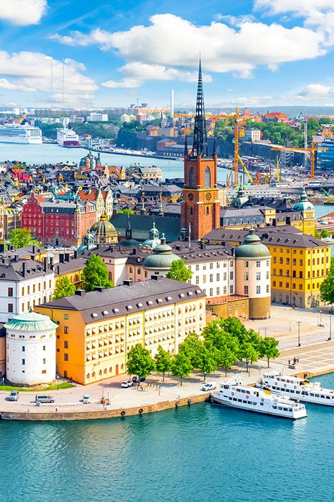 Stockholm Travel Guide, Sweden Culture, Stockholm Sweden Travel, Day Trips From Stockholm, Places To Visit In Stockholm, Stockholm Palace, Best Cruise Lines, Stockholm City, Wallpaper Landscape