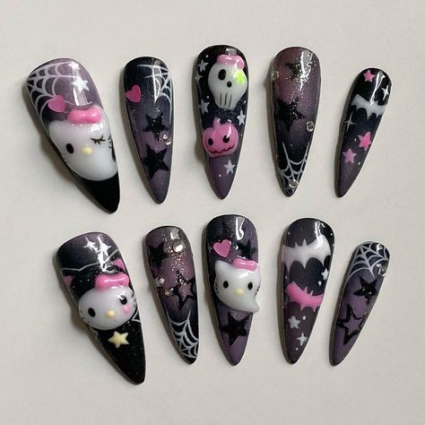 kitty claws nailz ♡🐾 open ! (@kittyclaws.nailz) • Instagram photos and videos Spooky Kuromi Nails, Cute Acrylic Nails Halloween, Spooky Sanrio Nails, Choco Cat Nails, Goth Hello Kitty Nails, Nail Inspiration Halloween, Goth Coquette Nails, Halloween Nail Ideas 2024, Scene Queen Nails