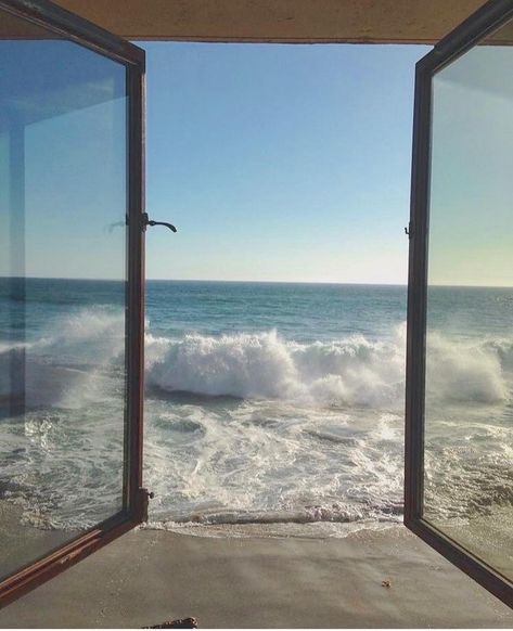 Beach house . 📍#LagunaBeach #California // Photo by @bestoflagunabeach — visit @surfandsandlaguna to book Summer Friends Quotes, Beach Tumblr, An Open Window, Room With A View, Summer Friends, Tumblr Photography, Window View, Open Window, Beach Aesthetic