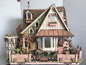 My Miniature Madness: Growing A Cottage Garden Part 9 Dollhouse Exterior, Planting Ideas, Storybook Cottage, Doll House Plans, Casas The Sims 4, Container Gardens, Wooden Dollhouse, Miniature Houses, Sims 4 Houses