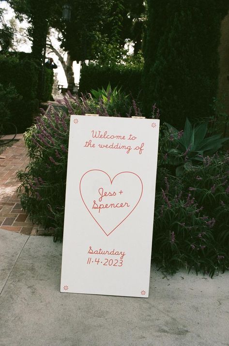 Hand painted Vintage heart wedding welcome sign Italian Inspired Wedding, Wedding Signs Diy, Wedding Painting, Hand Painted Wedding, Wedding Welcome Sign, Wedding Mood Board, Wedding Welcome Signs, Wedding Mood, Dreamy Wedding