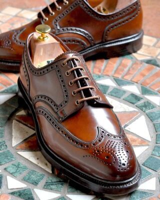 Mario Bemer - A New Start - The Shoe Snob Blog Tan Brogues, Gents Shoes, Saving Plan, Gentleman Shoes, Wingtip Shoes, Bespoke Shoes, Monk Strap Shoes, Best Shoes For Men, Leather Brogues