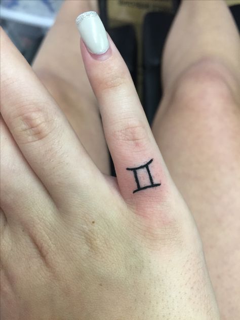 Gemini Stick And Poke Tattoo, Gemini Tattoo On Finger, Small Gemini Tattoo For Women Finger, Gemini Hand Tattoos For Women, Gemini Symbol Tattoo Small, Gemini Tattoo Finger, Gemini Finger Tattoo, Gemini Sign Tattoo, About Gemini