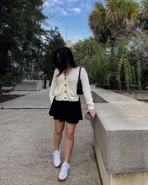 Outfits Skirt Outfits Cardigan, White Cardigan With Skirt, Black And White Party Outfit Casual, Black Dress White Cardigan, White Top And White Skirt, Skirts And Cardigans Outfit, Outfit With White Cardigan, Cardigan And Mini Skirt Outfit, Stripes Cardigan Outfit