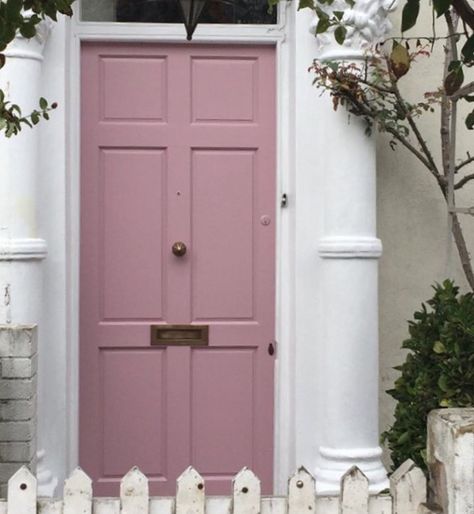 Cinder Rose door of The Magpie and the Wardrobe Cinder Rose Front Door, Nail Desk Ideas, Cinder Rose Farrow And Ball, Rose Front Door, Cinder Rose, Pink Doors, Entryway Inspo, Pink Front Door, Glam House