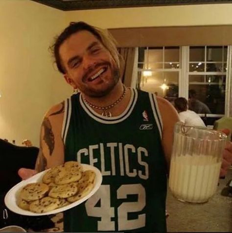 Jeff Hardy Wwe Jeff Hardy, The Hardy Boyz, Wwe Tag Teams, Cookies And Milk, Party Hardy, Jeff Hardy, Hot Dads, Wrestling Stars, Hardy Boys