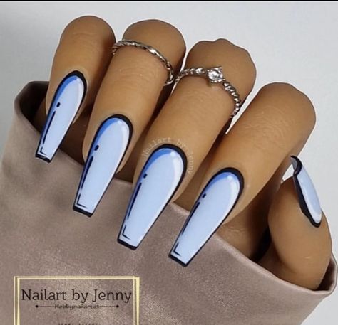 Edgy Almond Nails Designs, Blue Pop Art Nails, Eye Catching Nails, Under Nails Painted, Pop Art Nails Designs Simple, 2d Nails, Pop Art Nails Designs, Nail 2023 Summer, Amazing Nail Art Designs