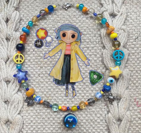 Studio Ghibli Inspired Jewelry, Coraline Art, Wrist Jewelry, Handmade Jewelry Tutorials, Jewelry Accessories Ideas, Handmade Wire Jewelry, Funky Jewelry, Bracelet Crafts, Coraline