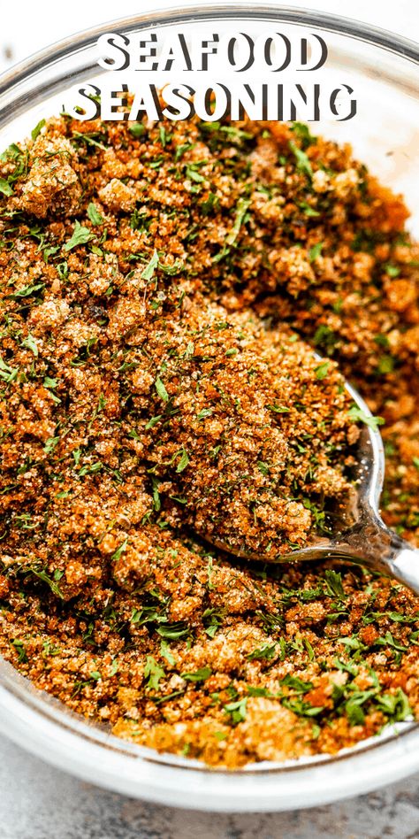 This DIY Seafood Seasoning is a perfectly-balanced blend of herbs and spices! Perfect for using on grilled shrimp, fish or even chowder! Dry Rub For Shrimp, Fish Spices Seasoning Mixes, Fish Seasoning Spices, Fish Seasoning Recipe, Seasoning For Fish, Fish Seasoning, Asian Seasoning, Easy Sandwich, Homemade Dry Mixes