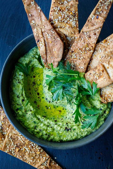 Easy Healthy Dips And Appetizers, Herb Appetizers, Vegan Dips For Parties, Home Made Dips, Healthy Dips And Appetizers, Party Healthy Snacks, Vegetarian Recipes Appetizers, Dips Vegetarian, Vegetarian Appetizers For Party