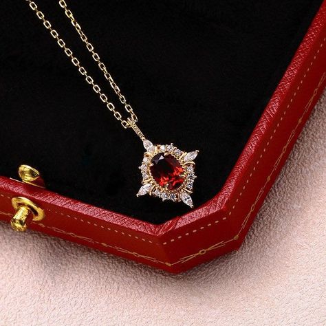 Silver And Ruby Necklace, Gemstone Gold Necklace, Ruby And Gold Necklace, Silver Ruby Necklace, Ruby Pendant Design, Latest Ruby Necklace Designs, Ruby Gold Necklace, Ruby Diamond Necklace, Gold Ruby Necklace