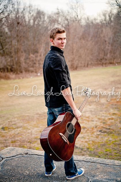 Nature, Guitar Senior Pictures, Classy Poses, Musician Photoshoot, Guitar Portrait, Senior Board, Photography 2023, Senior Photos Boys, Class Of 2013