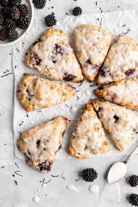 Earl Grey Blackberry Scones, Blackberry Lemon Scones, Earl Grey Desserts, Blackberry Scones Recipe, Blueberry Earl Grey, Earl Grey Scones, Brunch Scones, Fresh Produce Recipes, Earl Grey Ice Cream