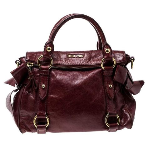 Tas Vintage, Miu Miu Handbags, Sacs Design, Miu Miu Bag, Brown Leather Satchel, Bow Top, Leather Bow, Pretty Bags, Mode Inspo