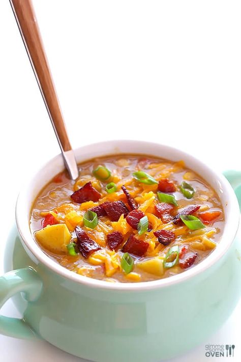 Bacon Corn Chowder | gimmesomeoven.com #soup #recipe Bacon Corn Chowder, Bacon Corn, Corn Chowder Recipe, Corn Chowder, Chowder Recipes, Soup Recipe, Chowder, Soups, Bacon