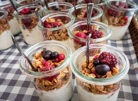 Healthy Breakfast Buffet Ideas, Healthy Continental Breakfast Ideas, Meeting Breakfast Ideas Office, Breakfast Meeting Food Ideas, Office Breakfast Ideas, Breakfast Catering Ideas, Continental Breakfast Ideas, Office Breakfast, Office 2023