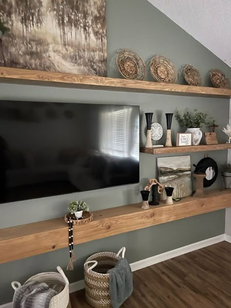 Wall entertainment center