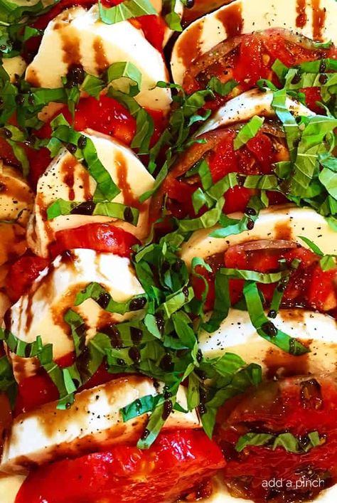 Caprice Salad, Feta Appetizer, Blueberry Salsa, Balsamic Glaze Recipes, Ensalada Caprese, Chicken Salad With Grapes, Caprese Recipes, Caprese Salad Recipe, Tomatoes Mozzarella