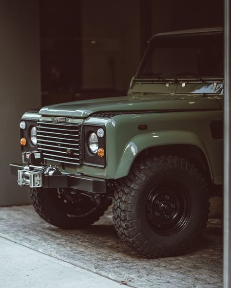 Land Rover Defender Truck, Land Rover Astetic, Land Rover Classic Defender 90, Restored Land Rover Defender, 1990 Land Rover Defender, Green Defender 90, Land Rover Defender Classic, Vintage Defender Land Rovers, Old Defender Land Rover