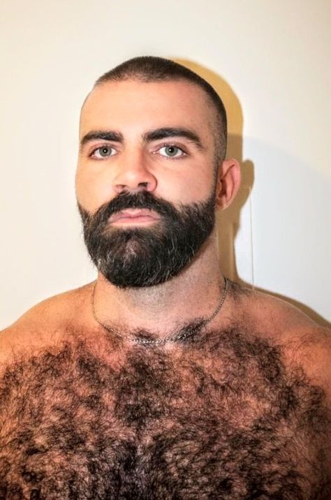 A Celebration of the Hairy Man Big Beard Styles, Big Bearded Men, Big Beards Men, Men Chest Hair, Lumberjack Men, Lumberjack Man, Beard Styles Bald, Guys Grooming, Handsome Bearded Men