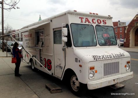 Looking for the best Mexican food in Harrisburg, Pennsylvania? The Mexico Lindo Taco Truck in Harrisburg if your best best. Find out more about it here. Mexican Food Buffet, Mexican Food Truck, Authentic Mexican Tacos, Best Mexican Food, Authentic Mexican Food, Harrisburg Pennsylvania, Food Buffet, Summer Fest, Mexican Tacos