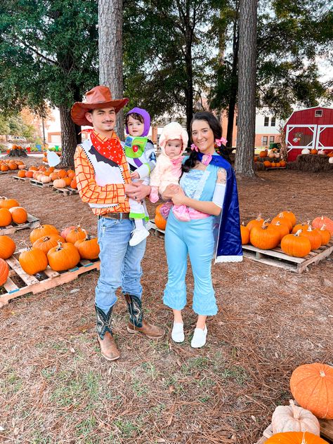 Halloween family costume You Story Family Costumes, Family Of 4 Halloween Costumes Toy Story, Family Of 4 Toy Story Costumes, Pregnant Toy Story Costume, Family Of 3 Halloween Costumes Toy Story, Family Halloween Toy Story, Toy Story Sibling Costumes, Buzz Lightyear Family Costume, Woody Bo Peep And Sheep Costume