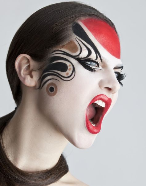 Fierce Kabuki/Geisha Look Extreme Make-up, Makeup Carnaval, Geisha Makeup, Drag Make-up, Avant Garde Makeup, School Makeup, Face Painting Designs, Stage Makeup, Trendy Makeup