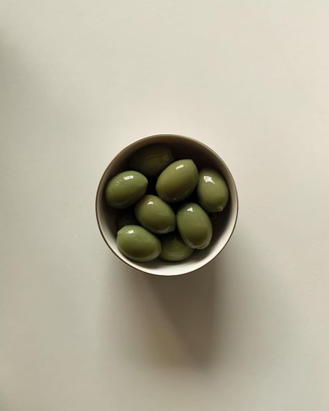 Sophia Ippoliti on Instagram: “guilty pleasure /.” Sophia Ippoliti, Mood Images, Yoga Outfits, B Roll, Summer Shades, Mood And Tone, Green Olives, 背景 シンプル, Guilty Pleasure