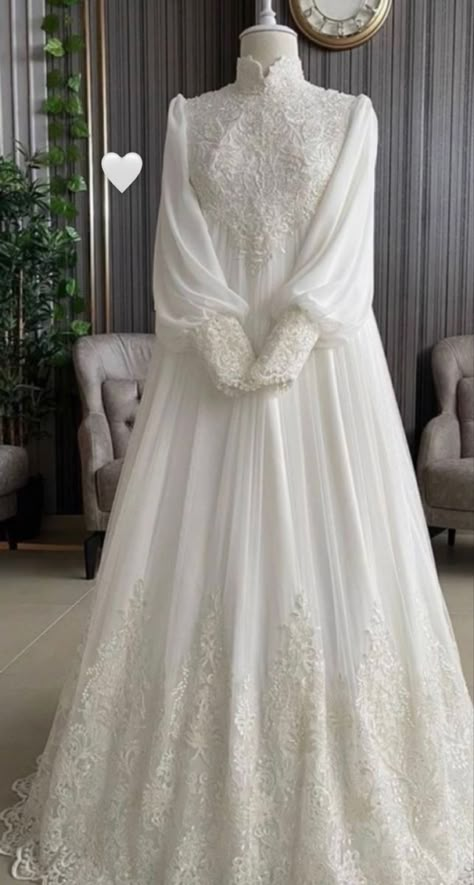 Wight Wedding Dresses, Nikkah Dress Hijab, Muslimah Wedding Dress Simple, Nikkah Dress Muslim, Wedding Hijab Dress, Hijabi Wedding Dress, Islamic Wedding Dress, Wedding Dresses Muslim, Muslim Wedding Gown