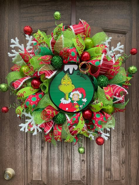 Grinch mesh wreath, christmas wreath Grinch Mesh Wreath Diy, Grimch Wreath, Christmas Mesh Wreaths Grinch, Grinch Theme Wreath Diy, Grinch Christmas Reef, The Grinch Christmas Wreath, Grinch Diy Wreath, Grinch Themed Wreath, Christmas Wreaths Grinch