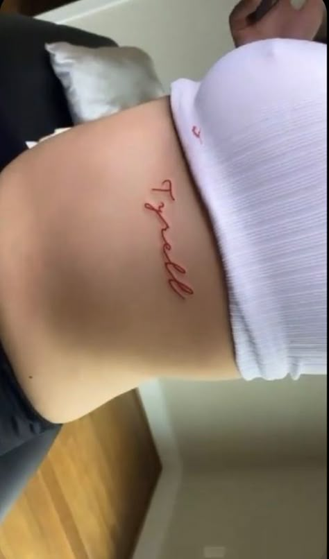 Red Name Tattoos For Women, Name Tattoos Red Ink, Red Ink Name Tattoo, Red Name Tattoo, Cute Name Tattoos, Loyalty Tattoo, Girl Neck Tattoos, Henna Inspired Tattoos