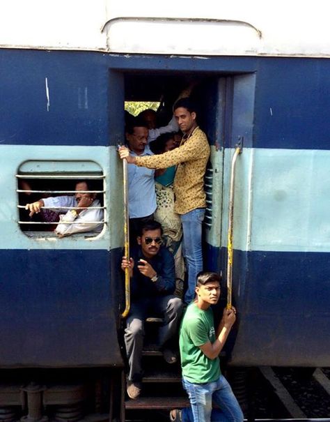 Railway Station Photography, New Delhi Railway Station, Spiderman Ps4 Wallpaper, India Railway, Train Aesthetic, Aesthetic Indian, Memory Drawing, Airplane Window View, Old Delhi