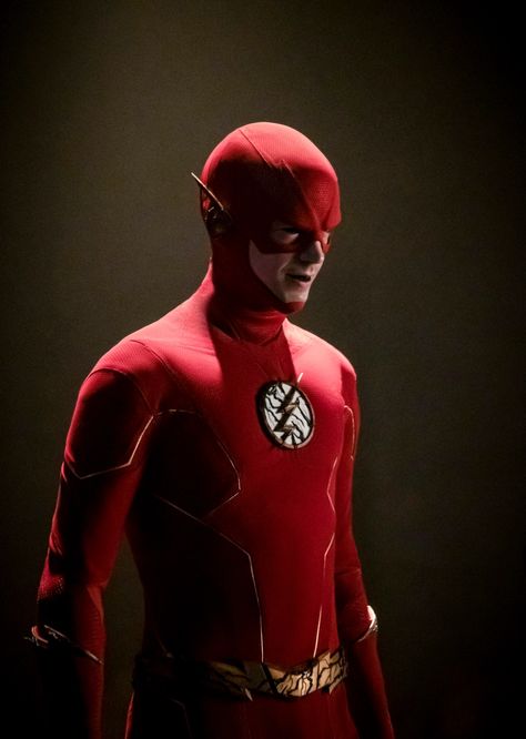 ‘The Flash’ Season 6 Photo Gallery — Vanishing ‘Crisis’ Comes Early | TVLine Flash Superhero, Flash Characters, Flash Costume, Flash Barry Allen, The Flash Season, Reverse Flash, Cw Dc, Superhero Cosplay, Comic Villains