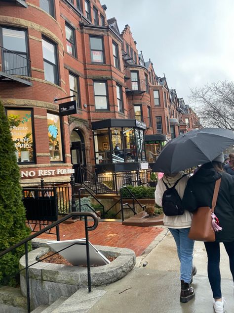 Newbury Street Boston Aesthetic, Beacon Hill Boston Aesthetic, University Of Massachusetts Boston, College In Boston Aesthetic, Cambridge Massachusetts Aesthetic, Boston Photo Ideas, Boston Scenery, Boston Summer Aesthetic, Boston Instagram Pictures