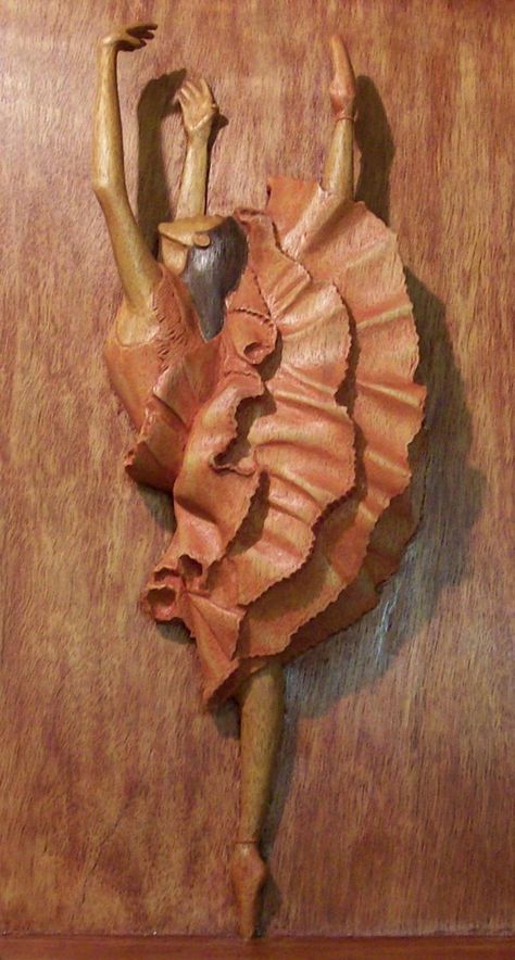 High Relief Sculpture Clay, High Relief Sculpture, Definition Art, Wood Carving Designs, Patagonia Argentina, Figurative Artwork, Wood Artist, Relief Sculpture, Plaster Art