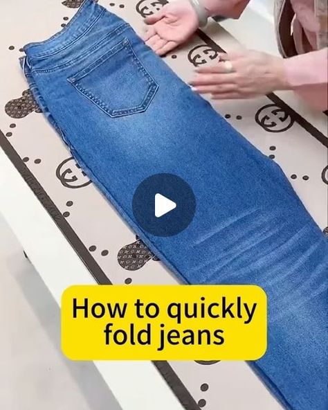 How To Fold Jeans, Folding Tips, How To Fold Pants, Konmari Folding, Folding Jeans, Small Spa, Shirt Folding, Diy D, Diy Furniture Hacks