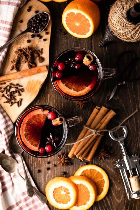 Spiced Mulled Wine Recipe, Spiced Wine Recipe, Mulled Wine Recipe, Warm Wine, Spiced Drinks, Spiced Wine, Boozy Brunch, Cocktail Serving, Christmas Spices