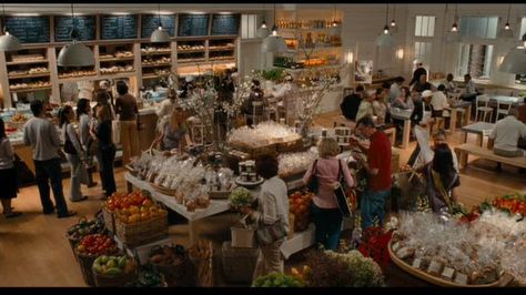 Bakery from 'It's Complicated' --- much like {Ina Garten} Barefoot Contessa Store Meryl Streep House, Its Complicated Movie, Its Complicated House, Its Complicated, Nancy Meyers Movies, It's Complicated, Cottage Shabby Chic, Open Market, Nancy Meyers