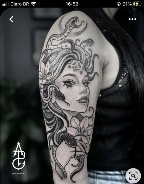 Feminine Medusa Tattoo Design, Medusa Snakes Tattoo, Shoulder Tattoo Medusa, Shoulder Medusa Tattoo, Medusa Pinup Tattoo, Medusa Rib Tattoo, Medusa Arm Tattoos For Women, Medusa Sleeve Tattoos For Women, Pretty Medusa Tattoo