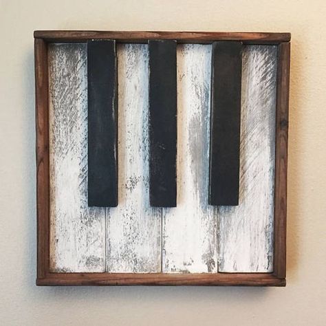 Music Room Art, In Out, Rustic Woodworking, Diy Wand, Reclaimed Wood Wall Art, Reclaimed Wood Projects, Metal Tree Wall Art, Musician Gifts, Diy Holz