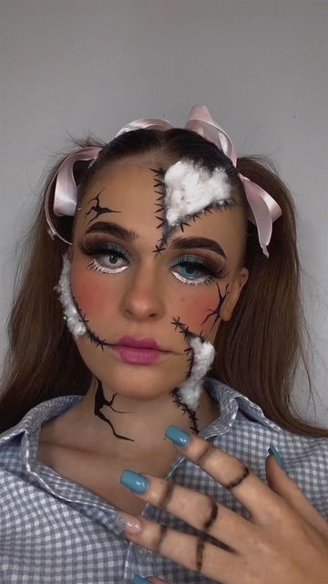 Scary Doll Makeup, Broken Doll Makeup, Doll Makeup Halloween, Primark Beauty, Eye Contacts, Cream Bronzer, Halloween Makeup Diy, Halloween Makeup Ideas, Broken Doll