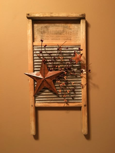 Spruced up an old washboard #washboard #primitive #rustic #stars Scrub Board Ideas, Old Washboards Decor, Old Washboard Ideas, Washboard Decor Ideas, Washboard Crafts, Washboard Decor, Old Washboards, Primitive Cabinet, Wash Board