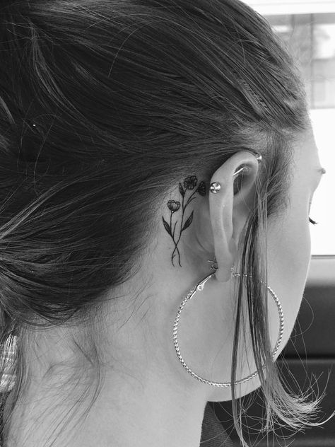 Behind The Ear Flower Tattoo Ideas, Flowers Behind The Ear Tattoo, Tulip Ear Tattoo, Small Tattoo By Ear, Morning Glory Tattoo Behind Ear, Wildflower Tattoo Behind Ear, Small Daisy Tattoo Behind Ear, Daisy Behind The Ear Tattoo, Flower Tattoos Behind The Ear